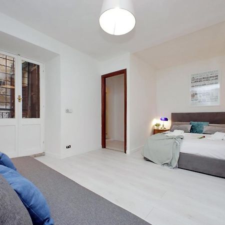 Monti Spacious Apartment 2 ローマ エクステリア 写真